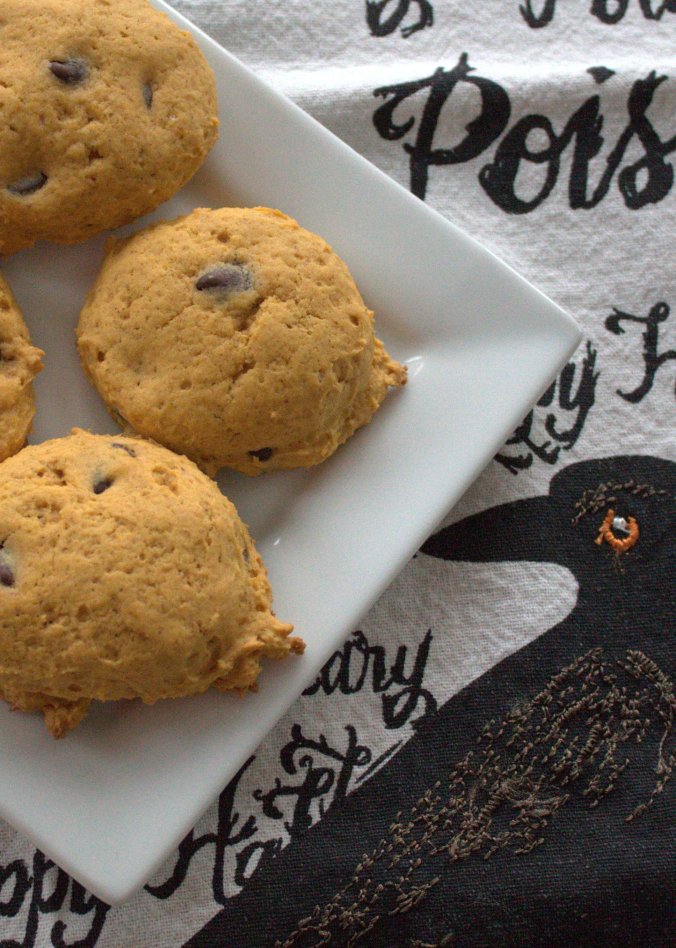 Your Basic Pumpkin Chocolate Chip Cookie | www.thebahamallama.wordpress.com