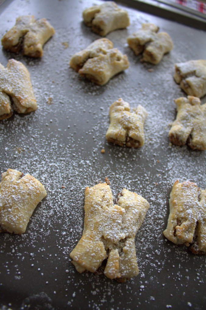 Sicilian Pistachio Cookies | www.thebahamallama.wordpress.com