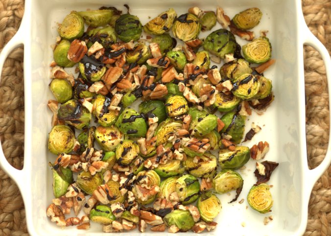Balsamic Roasted Brussels Sprouts | www.thebahamallama.com