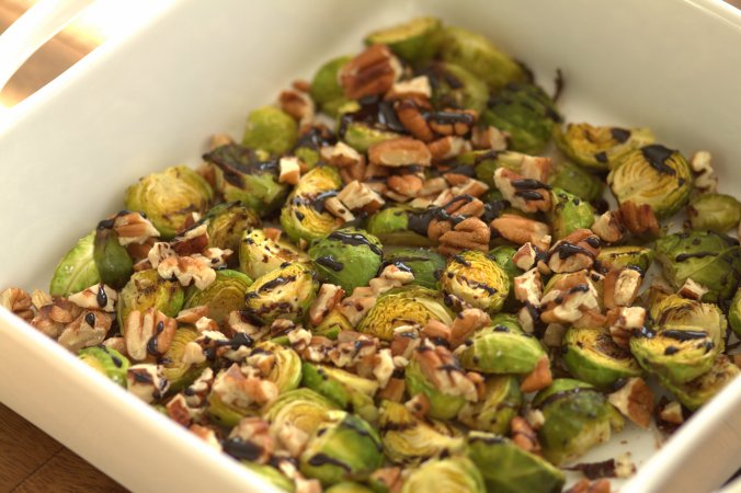 Balsamic Brussels Sprouts | www.thebahamallama.com