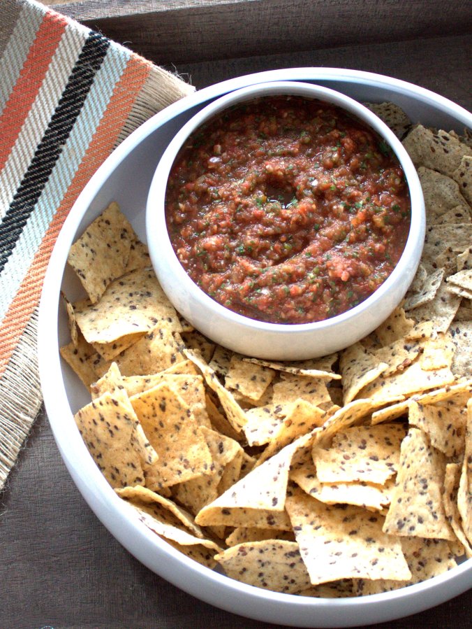 Restaurant Style Salsa | www.thebahamallama.com