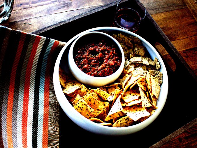 Restaurant Style Salsa | www.thebahamallama.com