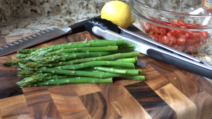 Farro Salad with Asparagus and Tomatoes