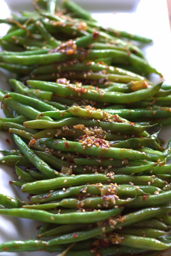 Quick Asian Style Sauteed Green Beans | www.thebahamallama..com