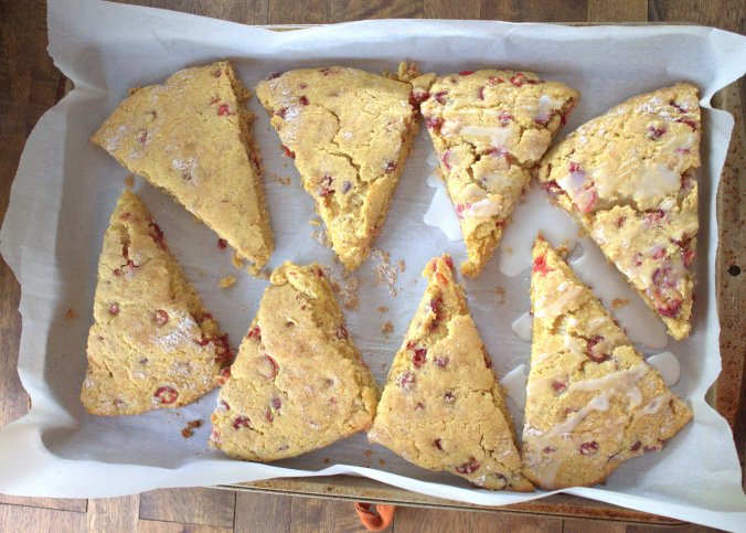 Lemon Cranberry Scones with Lemon Glaze | www.thebahamallama.com