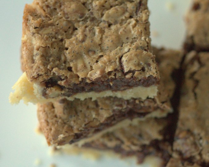 Bourbon Chocolate Walnut Bars | www.thebahamallama..com