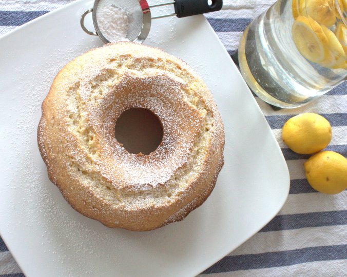 Lemon Italian Cream Cake | www.thebahamallama.com