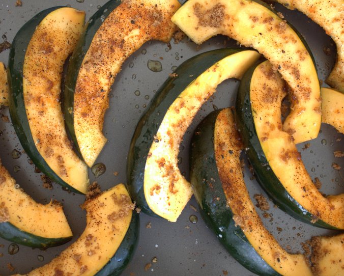 Kale Salad with Chili Roasted Acorn Squash | www.thebahamallama.com