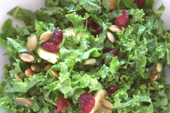 Kale Salad with Chili Roasted Acorn Squash | www.thebahamallama.com