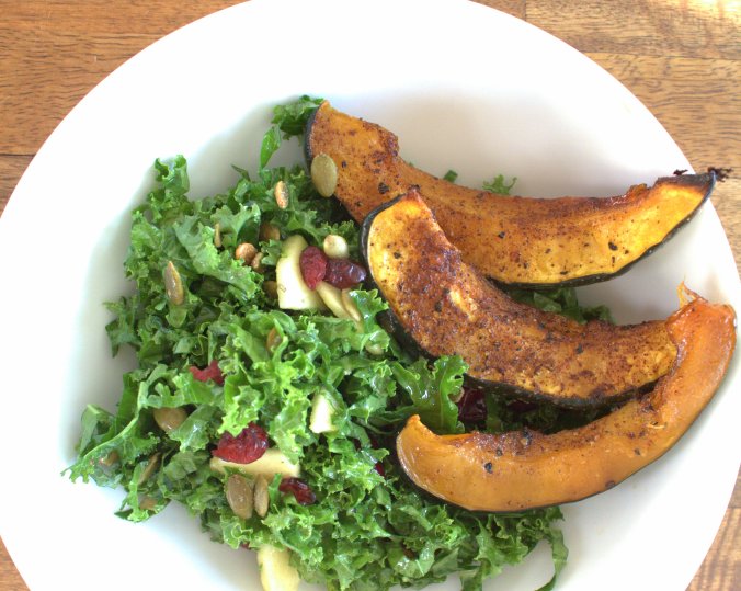 Kale Salad with Chili Roasted Acorn Squash | www.thebahamallama.com